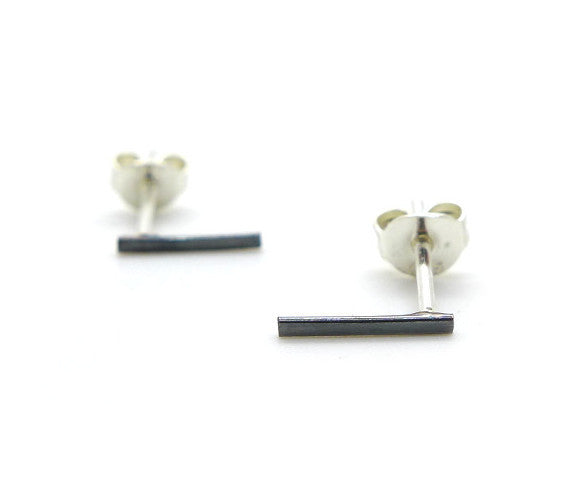 Wat Berg Vesuvius Onvoorziene omstandigheden Minimalistische zilveren oorbellen | Handgemaakt & Fairtrade | Nanini  Jewelry | Handgemaakte Fairtrade Sieraden | Amsterdam